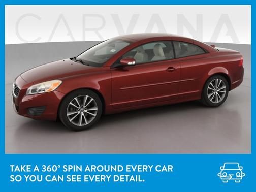 Photo 2 of 44 of 2011 Volvo C70 T5