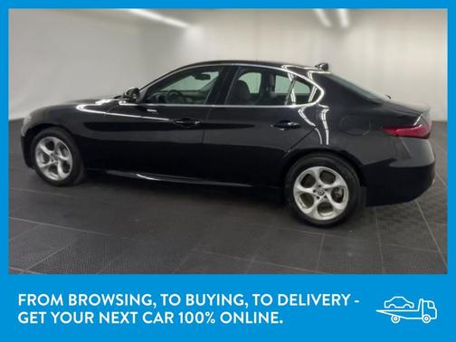 Photo 5 of 46 of 2019 Alfa Romeo Giulia Base