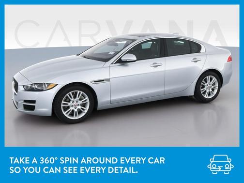 Photo 3 of 45 of 2018 Jaguar XE 25t Premium