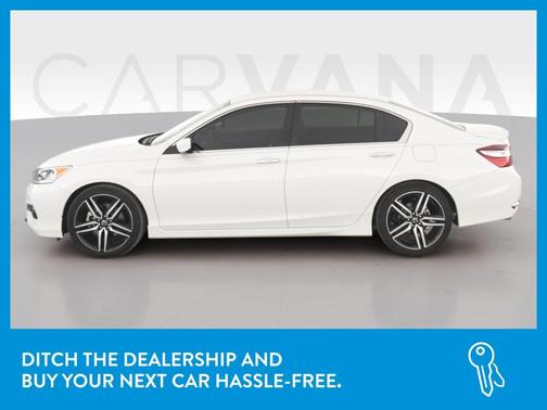 Photo 4 of 41 of 2017 Honda Accord Sport SE