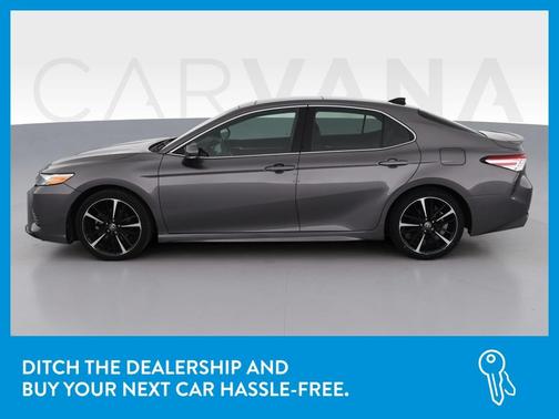 Photo 4 of 38 of 2020 Toyota Camry XSE