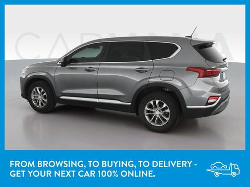 Photo 5 of 39 of 2020 Hyundai Santa Fe SE 2.4