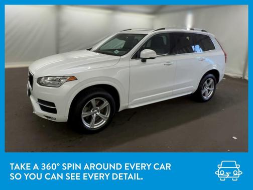 Photo 3 of 37 of 2016 Volvo XC90 T5 Momentum