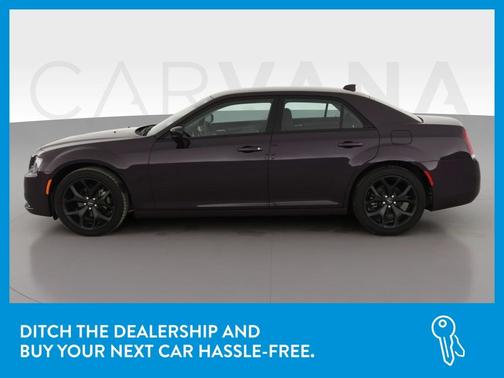 Photo 4 of 41 of 2021 Chrysler 300 Touring