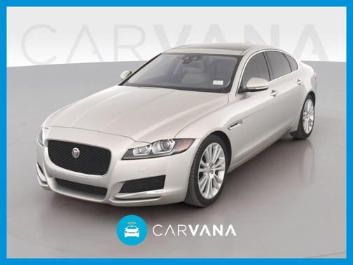 Photo 1 of 47 of 2017 Jaguar XF 20d Prestige
