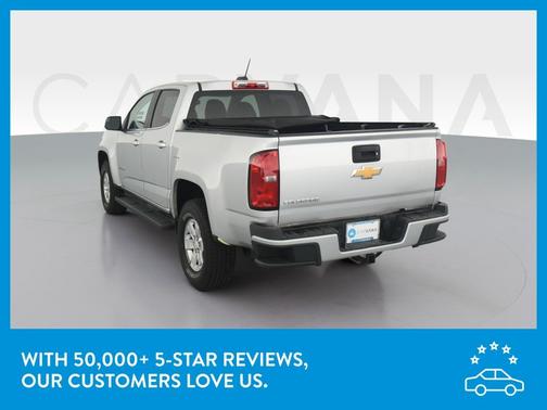 Photo 5 of 41 of 2017 Chevrolet Colorado WT