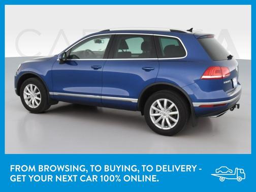 Photo 5 of 46 of 2016 Volkswagen Touareg TDI Sport w/Technology