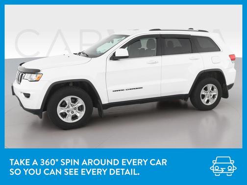 Photo 3 of 43 of 2017 Jeep Grand Cherokee Laredo