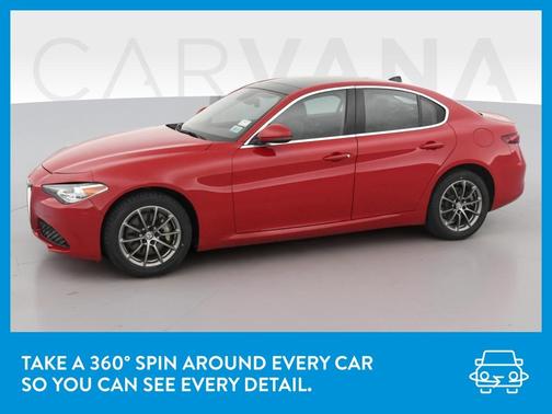 Photo 3 of 45 of 2017 Alfa Romeo Giulia Base