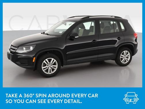 Photo 3 of 40 of 2016 Volkswagen Tiguan S