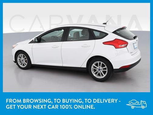 Photo 5 of 34 of 2018 Ford Focus SE