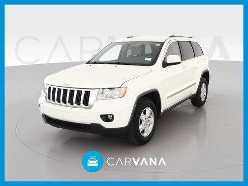 Photo 1 of 30 of 2011 Jeep Grand Cherokee Laredo