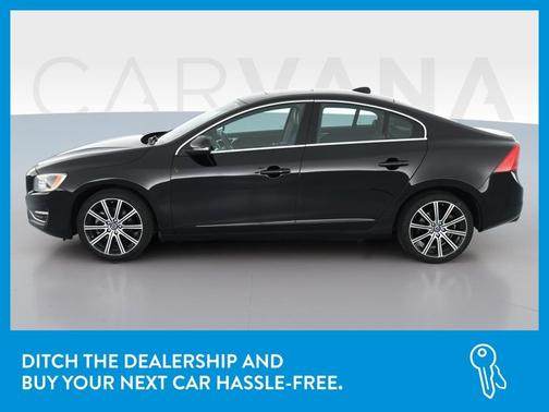 Photo 4 of 40 of 2015 Volvo S60 T5 Platinum