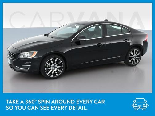 Photo 3 of 40 of 2015 Volvo S60 T5 Platinum