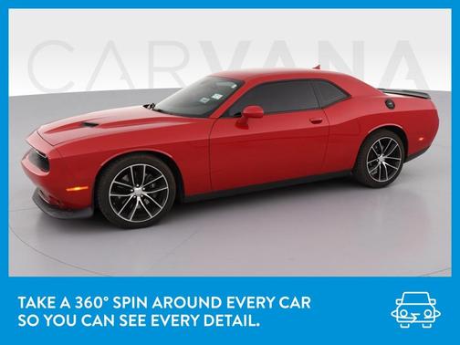 Photo 3 of 40 of 2015 Dodge Challenger R/T Scat Pack