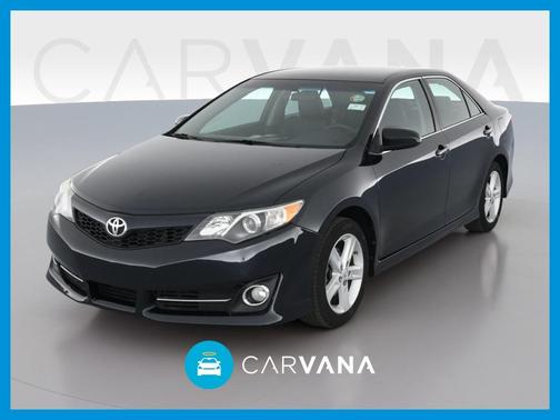 Photo 1 of 32 of 2014 Toyota Camry SE