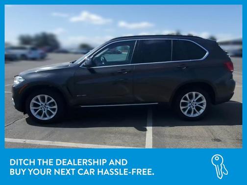 Photo 4 of 55 of 2016 BMW X5 sDrive35i