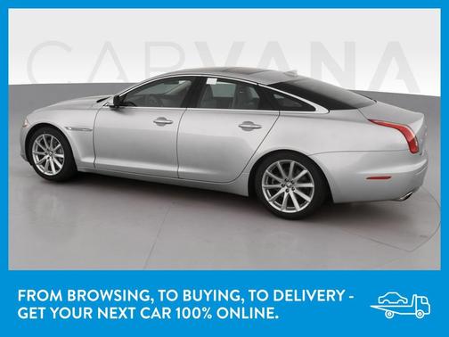 Photo 5 of 46 of 2013 Jaguar XJ Base