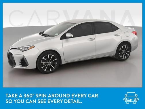 Photo 3 of 41 of 2018 Toyota Corolla SE