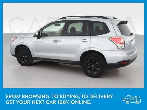 Photo 5 of 43 of 2018 Subaru Forester 2.5i Premium