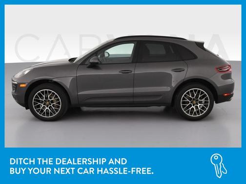 Photo 4 of 46 of 2015 Porsche Macan S