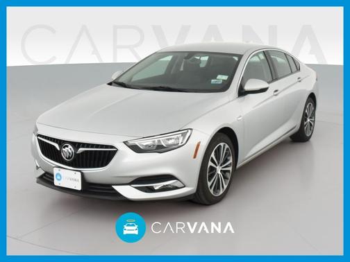 Photo 1 of 46 of 2018 Buick Regal Sportback Essence
