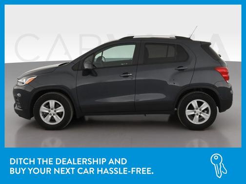 Photo 4 of 39 of 2021 Chevrolet Trax LT