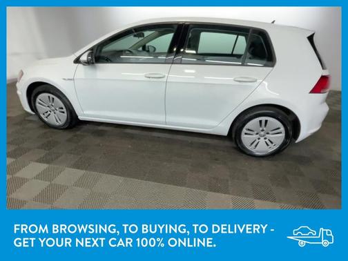 Photo 5 of 52 of 2016 Volkswagen e-Golf SE