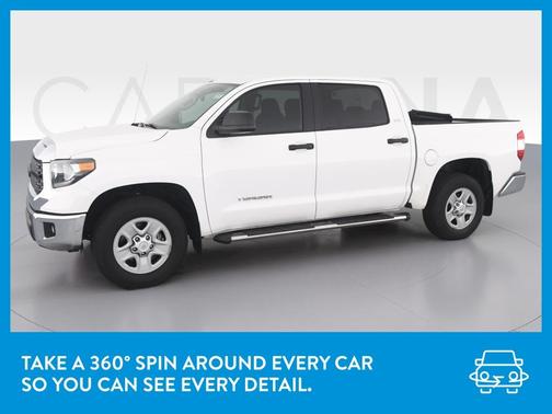 Photo 3 of 34 of 2019 Toyota Tundra SR5