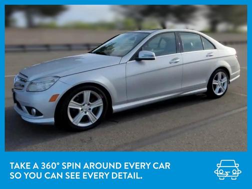 Photo 3 of 31 of 2010 Mercedes-Benz C-Class C 300
