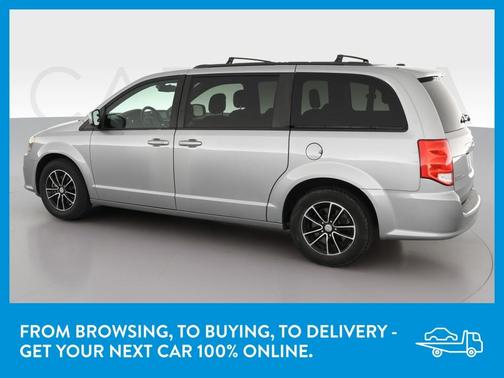 Photo 5 of 43 of 2018 Dodge Grand Caravan GT