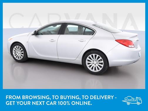 Photo 5 of 42 of 2011 Buick Regal CXL