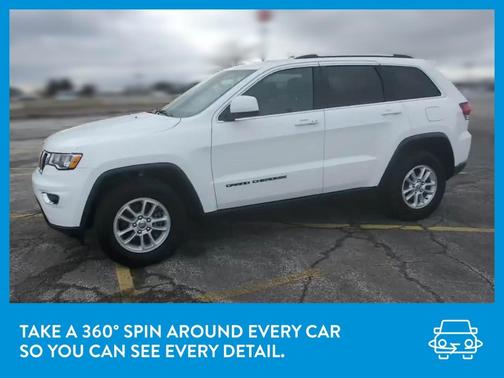Photo 3 of 32 of 2020 Jeep Grand Cherokee Upland