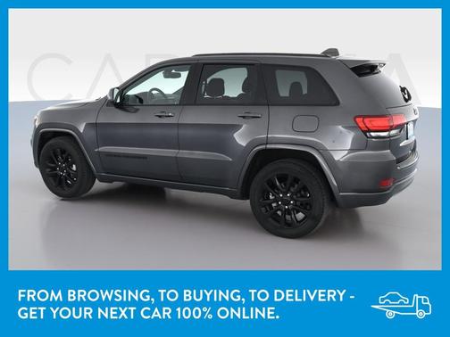 Photo 5 of 40 of 2018 Jeep Grand Cherokee Altitude