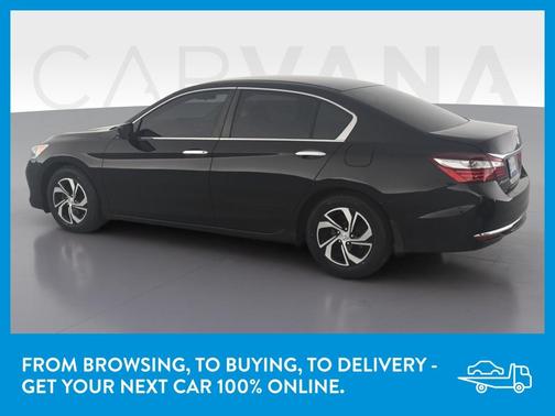 Photo 5 of 40 of 2017 Honda Accord LX