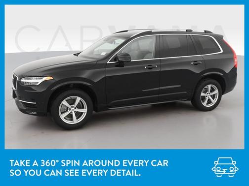 Photo 3 of 39 of 2017 Volvo XC90 T5 Momentum
