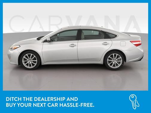 Photo 4 of 47 of 2013 Toyota Avalon XLE Touring