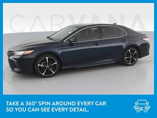 Photo 3 of 44 of 2018 Toyota Camry XSE