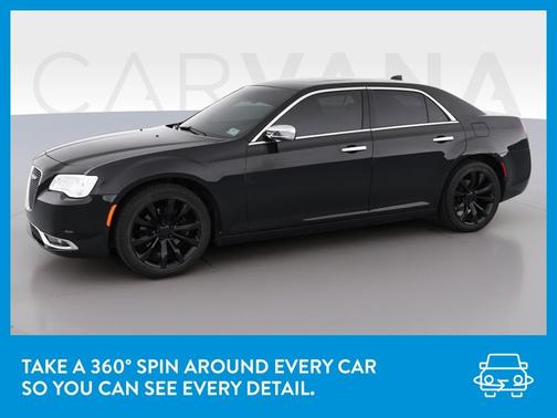 Photo 3 of 45 of 2017 Chrysler 300C Base