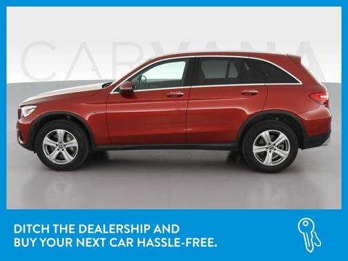 Photo 4 of 36 of 2019 Mercedes-Benz GLC 350e Base 4MATIC