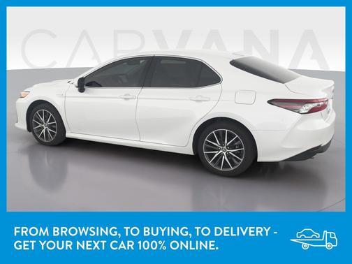 Photo 5 of 44 of 2021 Toyota Camry Hybrid XLE