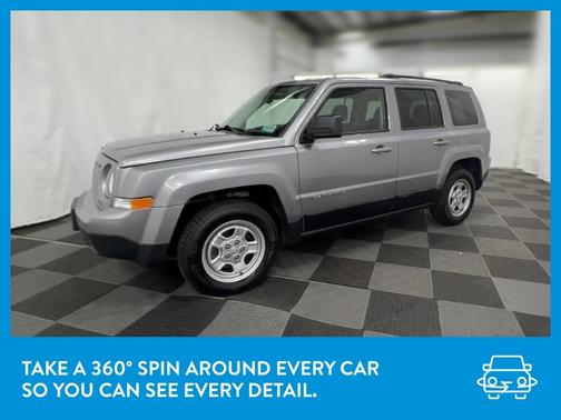 Photo 3 of 39 of 2015 Jeep Patriot Sport