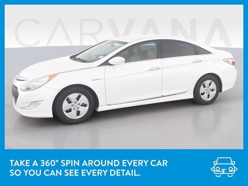 Photo 3 of 32 of 2012 Hyundai Sonata Hybrid Base
