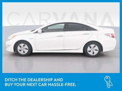 Photo 4 of 32 of 2012 Hyundai Sonata Hybrid Base