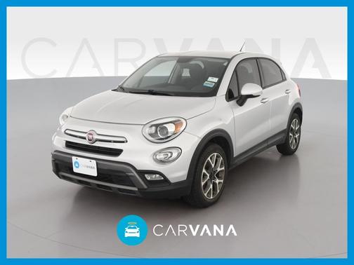 Photo 1 of 32 of 2016 FIAT 500X Trekking