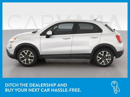 Photo 4 of 32 of 2016 FIAT 500X Trekking