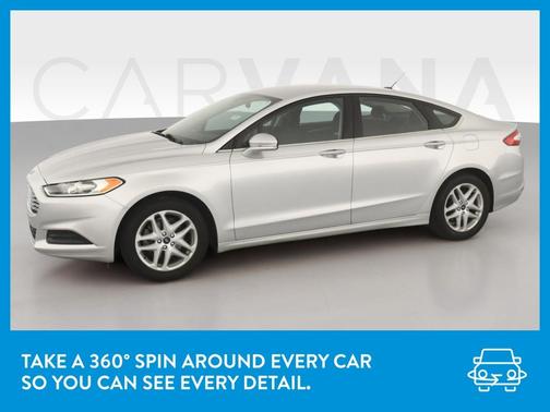 Photo 3 of 38 of 2014 Ford Fusion SE