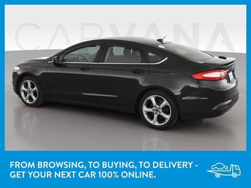 Photo 5 of 37 of 2014 Ford Fusion SE