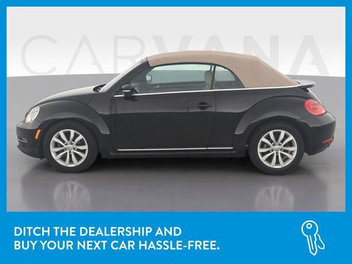 Photo 4 of 46 of 2014 Volkswagen Beetle 2.0L TDI