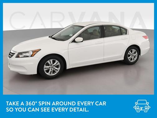 Photo 3 of 40 of 2011 Honda Accord SE